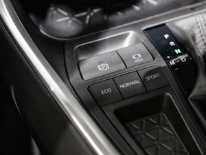 2020 2.0L CVTA п؅^