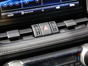 2020 2.0L CVTA п؅^