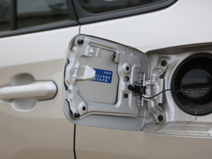 2020款2.0L CVT四驱科技版 细节外观
