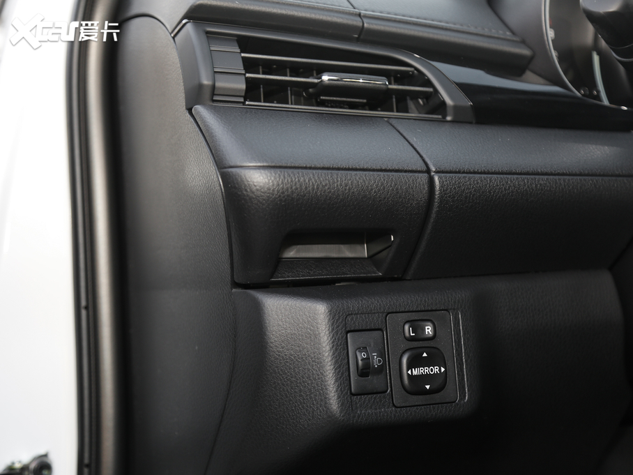 2020YARiS L  1.5L CVTA