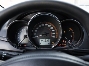 2020款1.5L CVT领先版 仪表