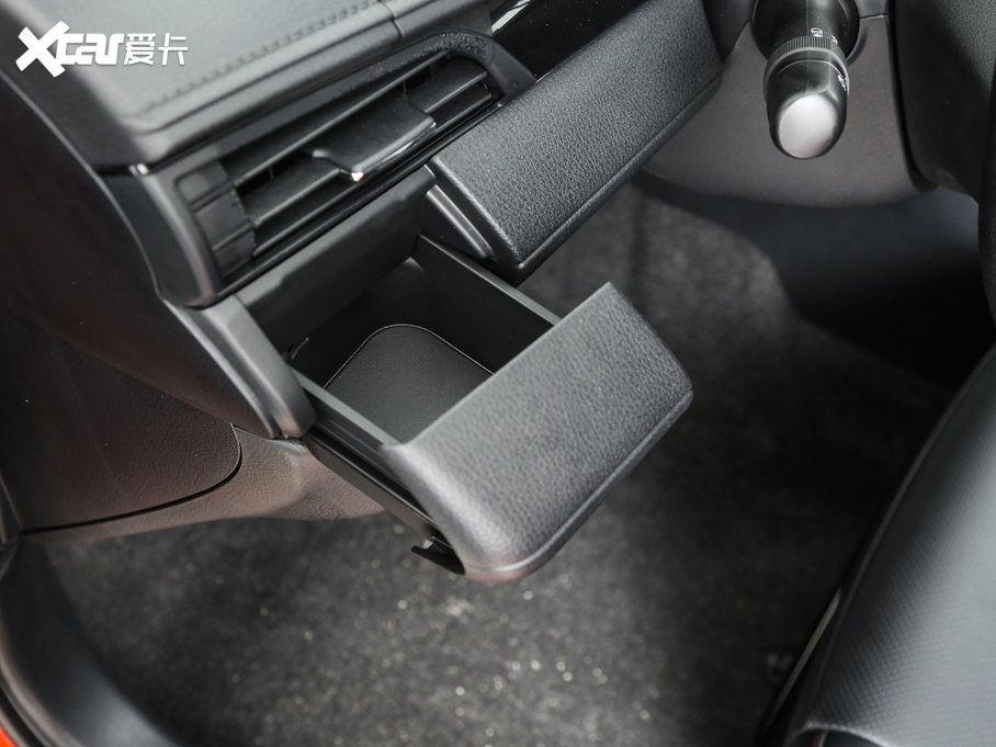 2020YARiS L X 1.5L CVTF