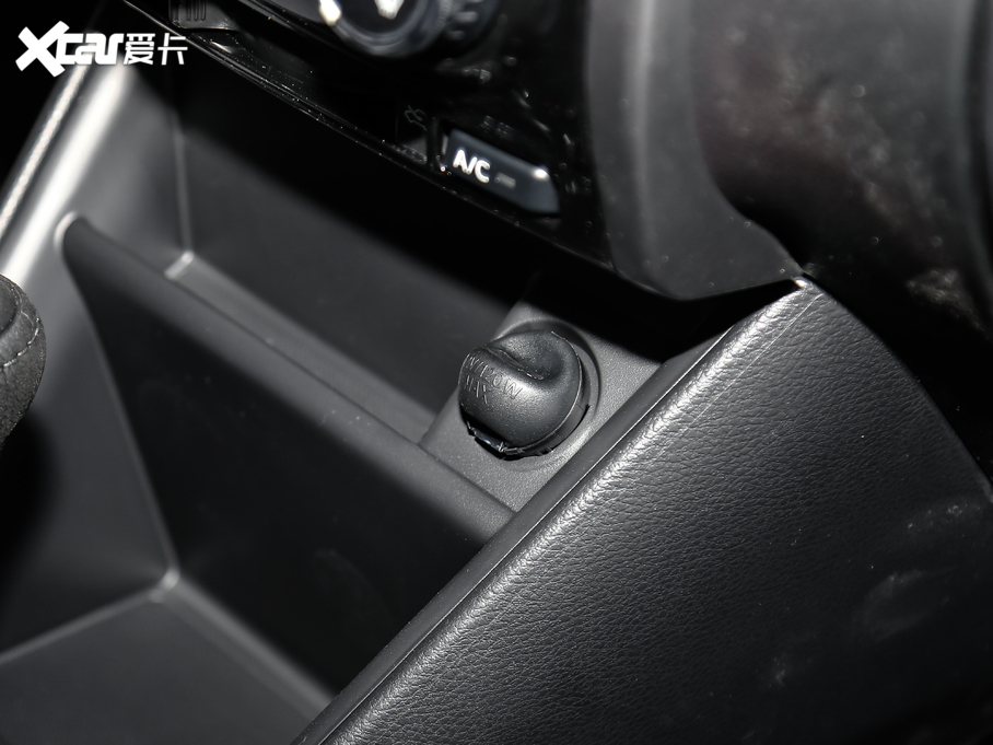 2020YARiS L X 1.5L CVTIȰ