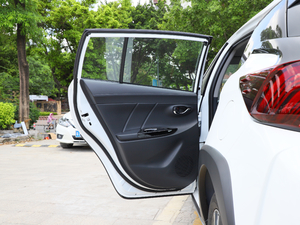 2020款1.5L CVT豪华版 左后车门