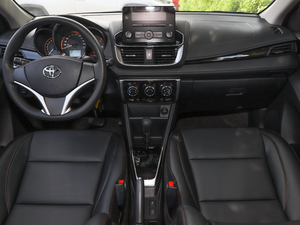 2020款1.5L CVT豪华版 中控台