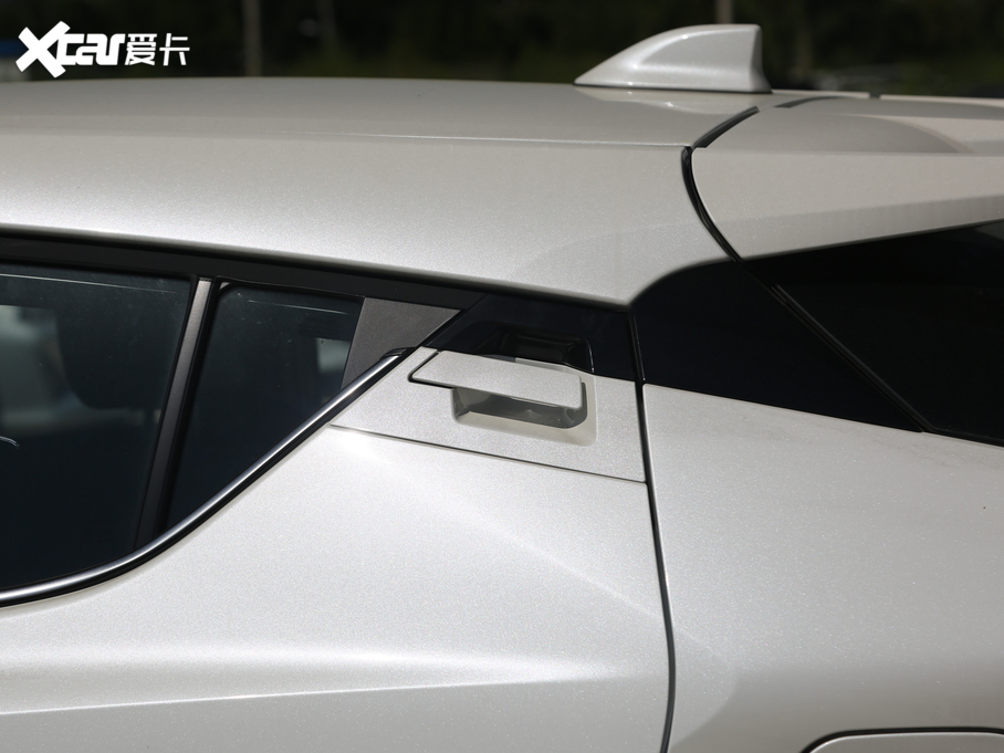 2020SC-HR 2.0L CVTŞ V