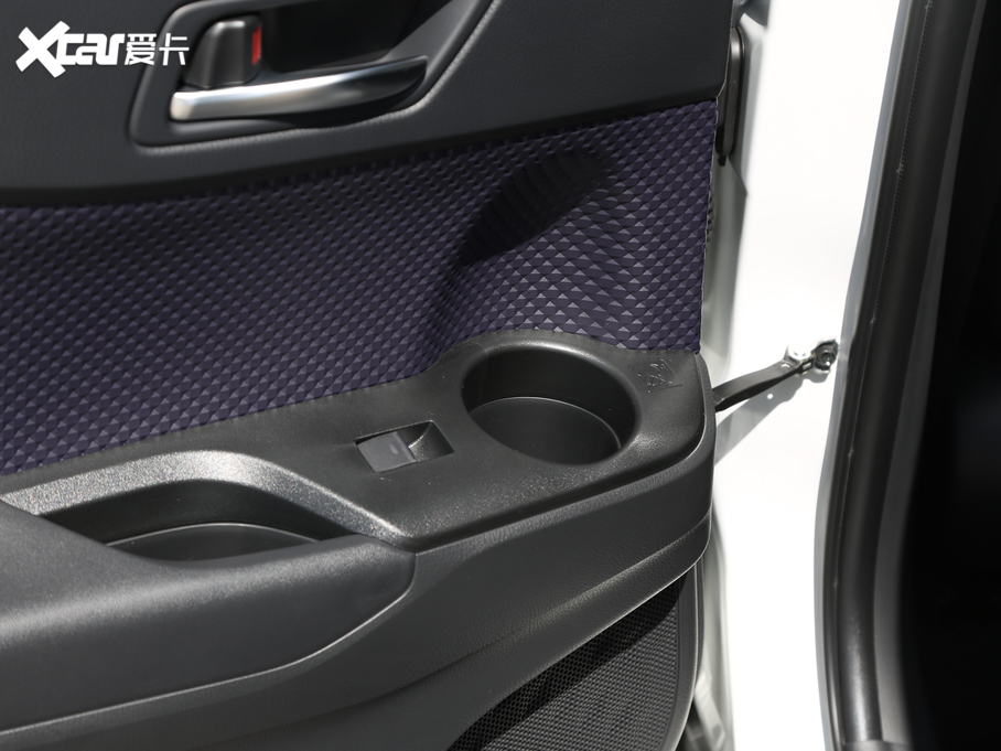 2020SC-HR 2.0L CVTA V