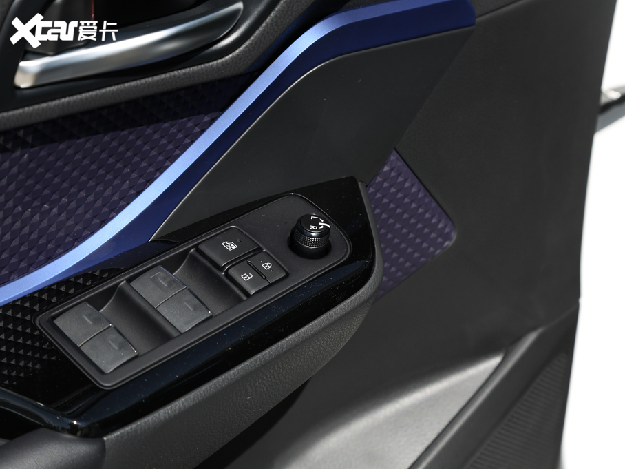 2020SC-HR 2.0L CVTA V