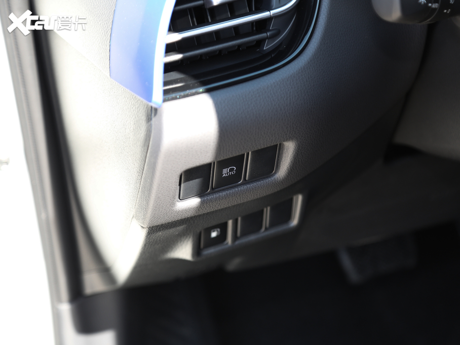 2020SC-HR 2.0L CVTA V