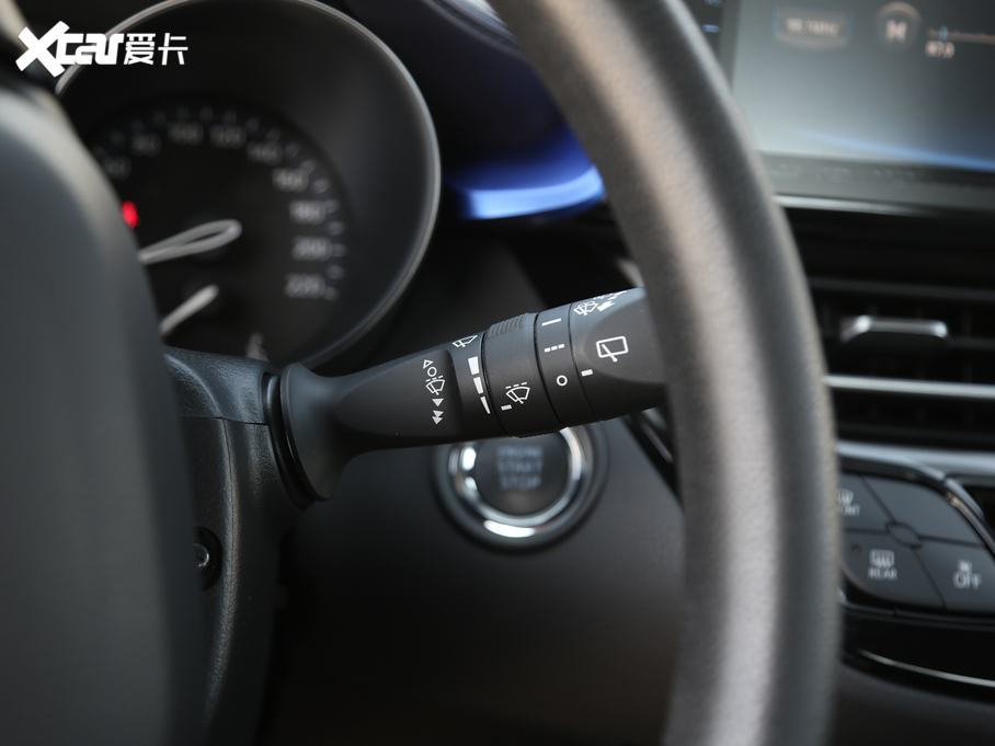 2020���S��C-HR 2.0L CVT�����I(l��ng)�Ȱ�