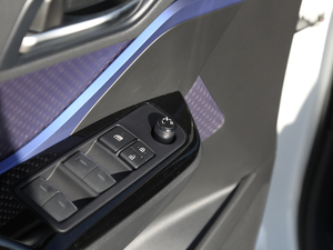 20202.0L CVTŞ п؅^(q)