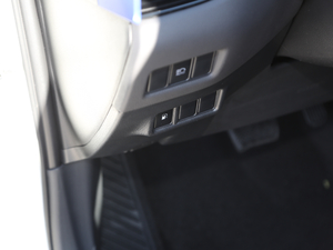 20202.0L CVTŞ п؅^(q)