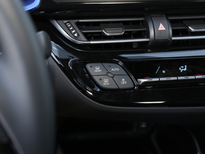 20202.0L CVTŞ п؅^(q)