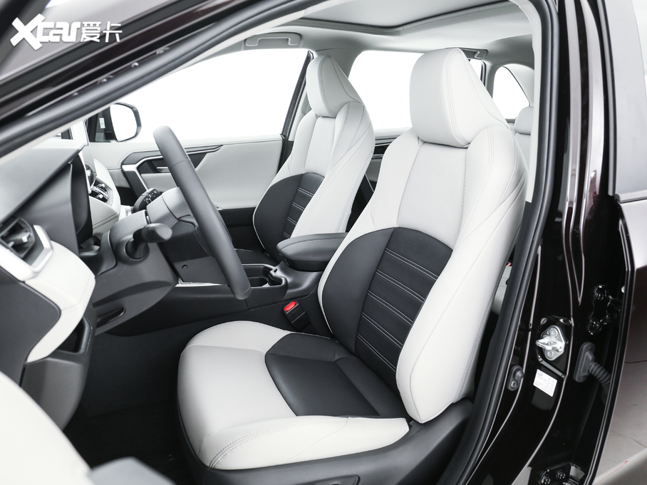 2020m_(d)p p 2.5L (q)F