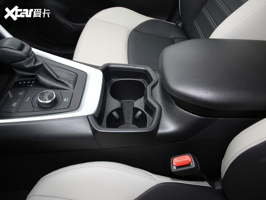 2020m_(d)p p 2.5L (q)A