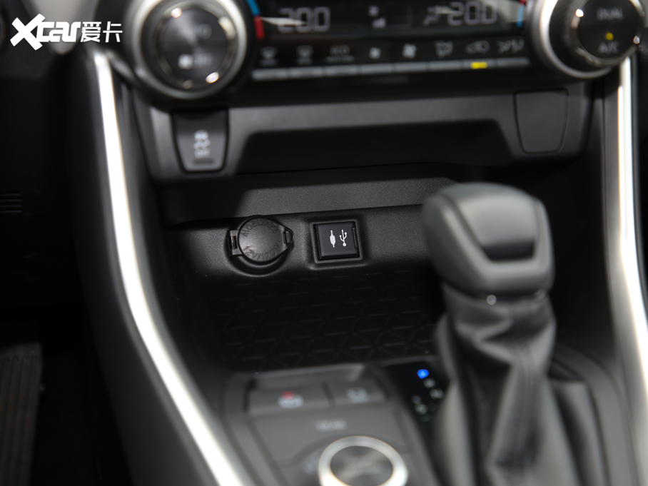 2020m_(d)p p 2.5L (q)A