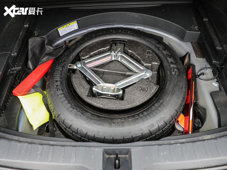 2020m_(d)p p 2.5L (q)A