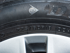 2020p 2.5L (q)F ݆̥ߴ