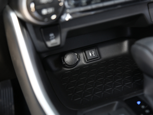 2020p 2.5L (q)A п؅^(q)