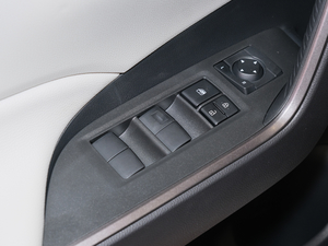 2020p 2.5L (q)Ƽ {܇ƅ^(q)	