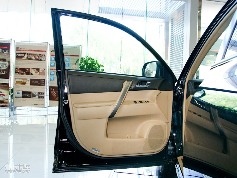 2009��h�m�_ 3.5L ���(q��)���A��