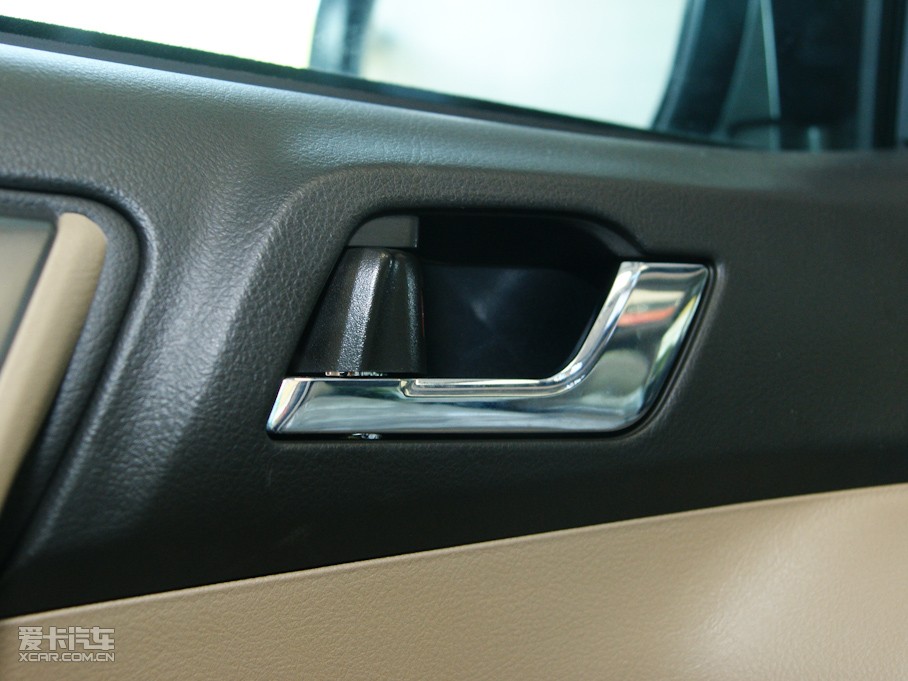 2009��h�m�_ 3.5L �����A��