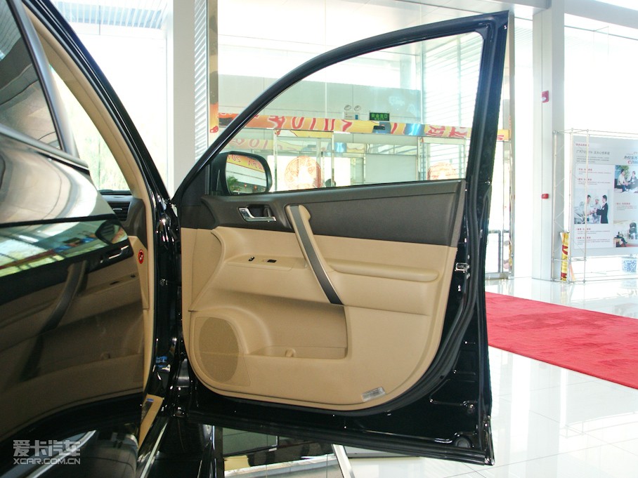 2009��h�m�_ 3.5L �����A��