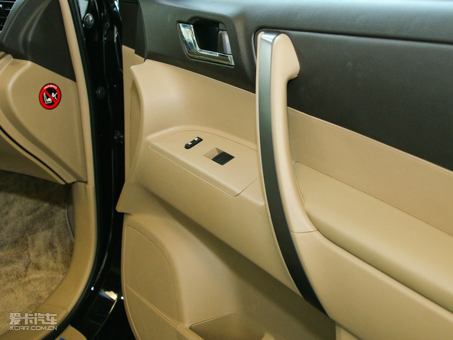 2009��h�m�_ 3.5L �����A��