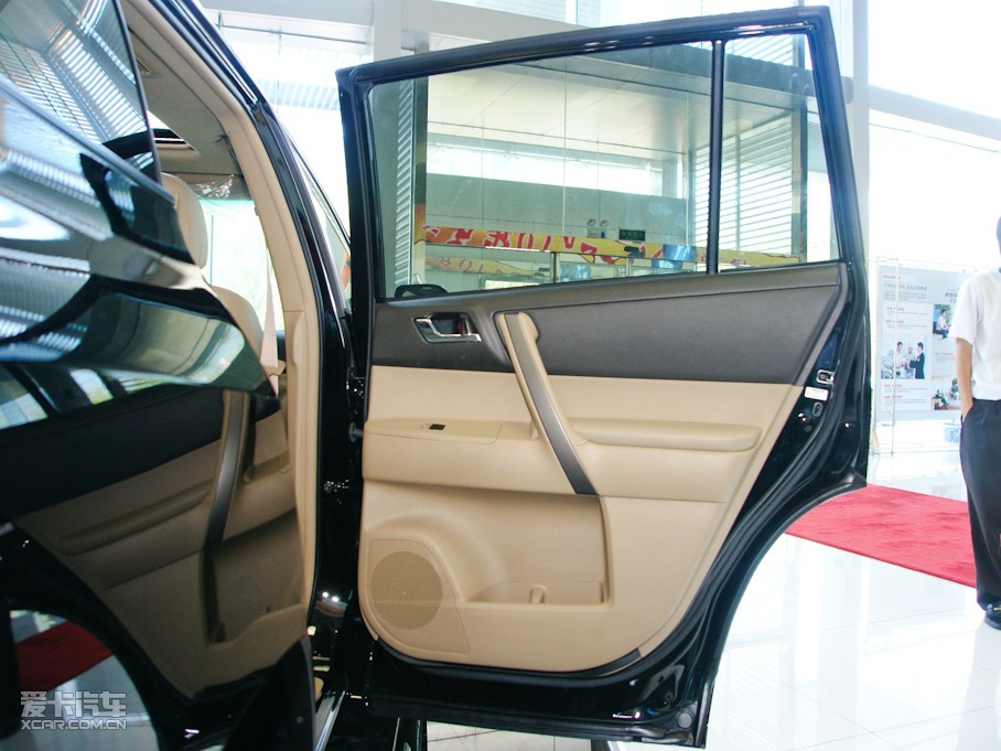 2009��h�m�_ 3.5L �����A��