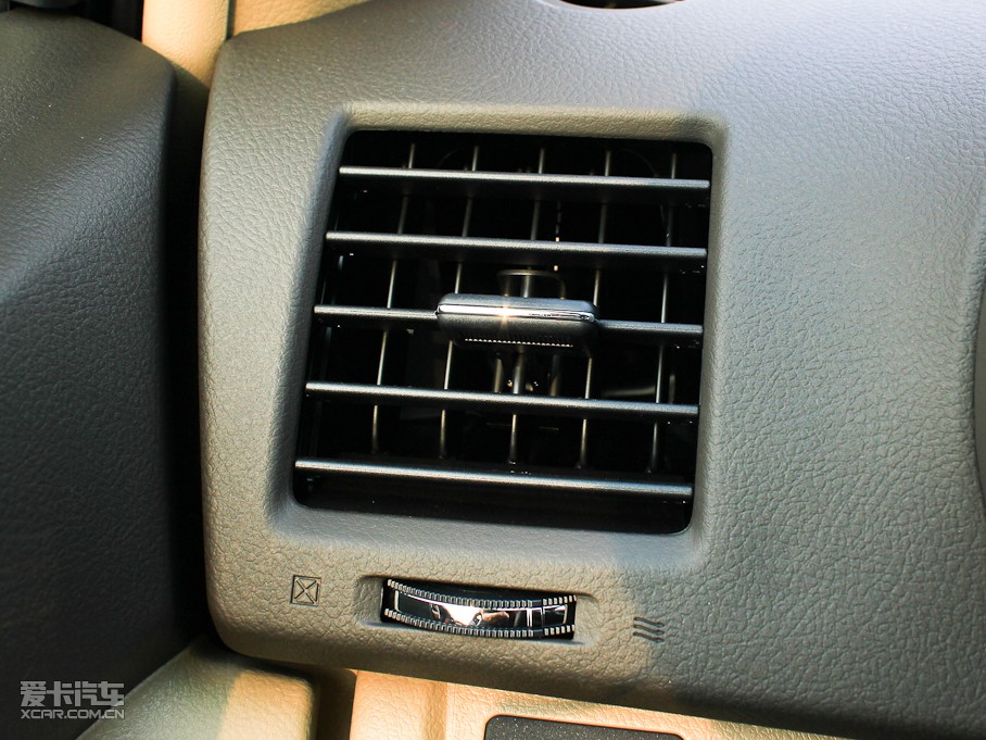 2009hm_(d) 2.7L (q)Ӣ