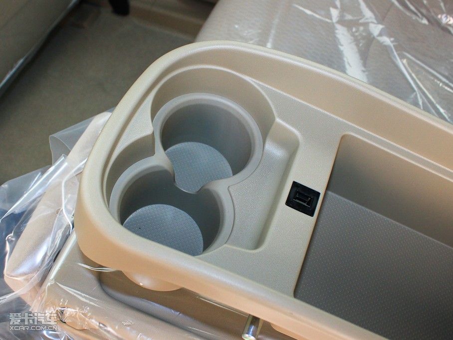 2009hm_(d) 2.7L (q)Ӣ