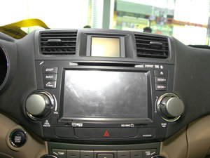 2009款3.5L 四驱豪华版 音响调节
