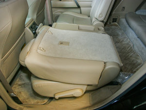 2009款3.5L 四驱豪华版 空间座椅