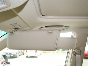 2009款2.7L 两驱至尊版 空间座椅