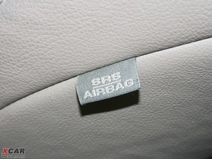 2009款2.7L 两驱至尊版 中控区