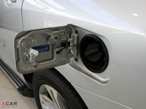 2009款2.7L 两驱豪华导航版 油箱盖