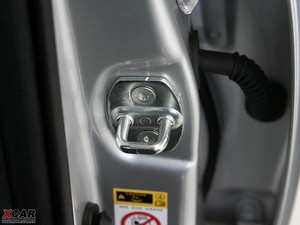 2009款2.7L 两驱豪华导航版 空间座椅