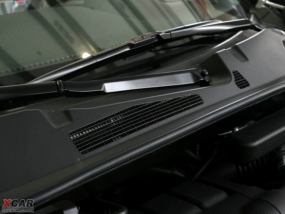 2009hm_(d) 2.7L (q)A(do)