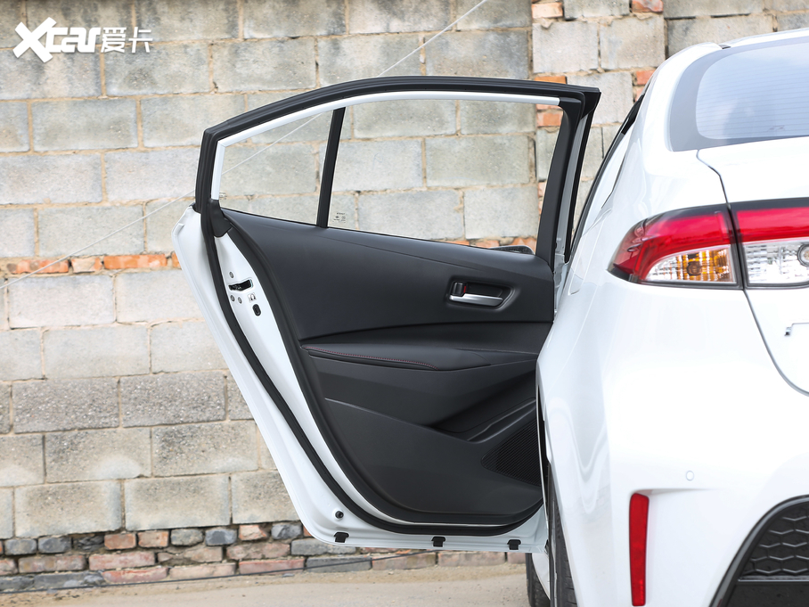 2021p p 1.8H E-CVT\Ӱ