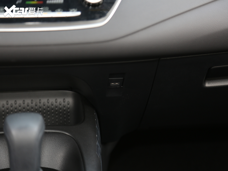 2021p p 1.8H E-CVT\Ӱ