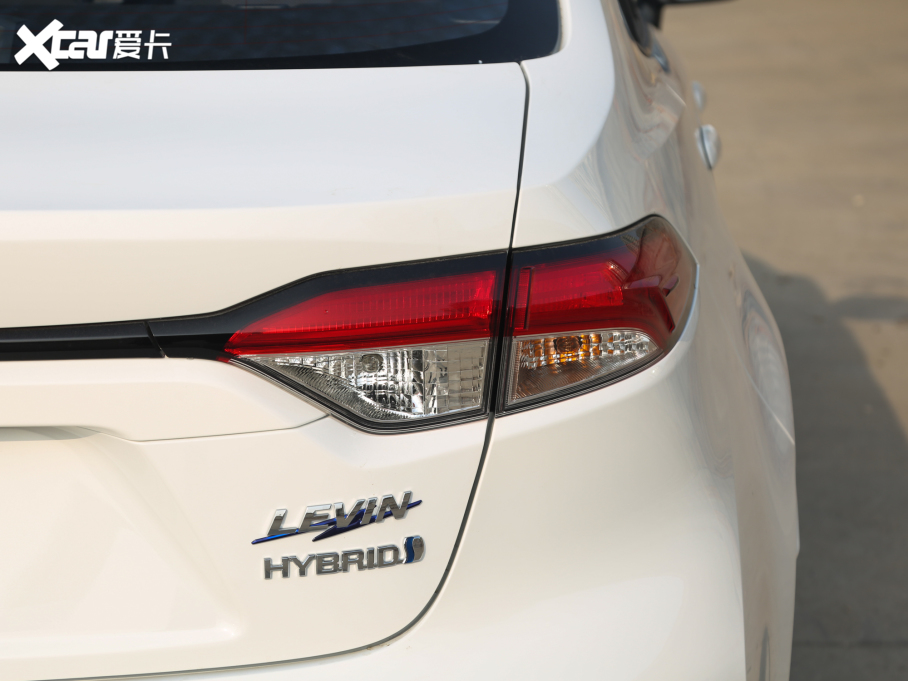 2021p p 1.8H E-CVTM(jn)ȡ