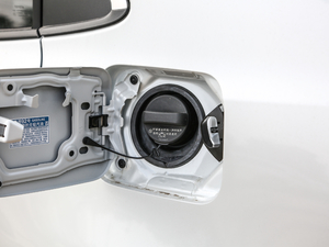 2021p 1.8H E-CVT\Ӱ (ji)^