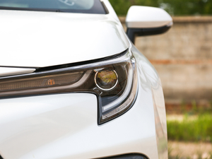 2021p 1.8H E-CVT\Ӱ (ji)^