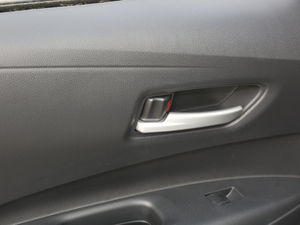 2021p 1.8H E-CVT\Ӱ g