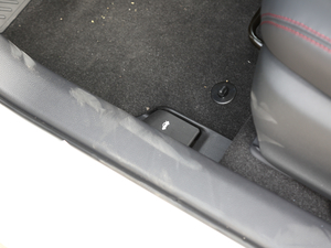 2021p 1.8H E-CVT\Ӱ g