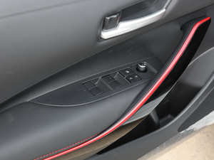 2021p 1.8H E-CVT\Ӱ {܇ƅ^	