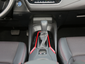 2021p 1.8H E-CVT\Ӱ п؅^