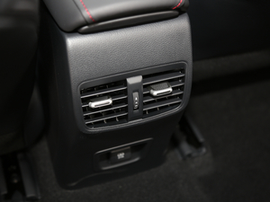 2021p 1.8H E-CVT\Ӱ п؅^