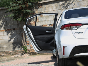 2021p 1.8H E-CVTA ܇T