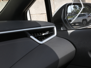 2021p 1.8H E-CVTA п؅^